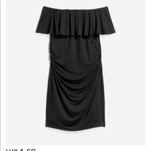 Black on/off shoulder knit maternity dress